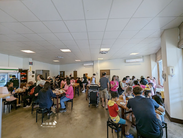 苗栗美食三灣鵝肉,每天都在排隊,不給訂位用餐時段都客滿 3 苗栗美食三灣鵝肉,每天都在排隊,不給訂位用餐時段都客滿