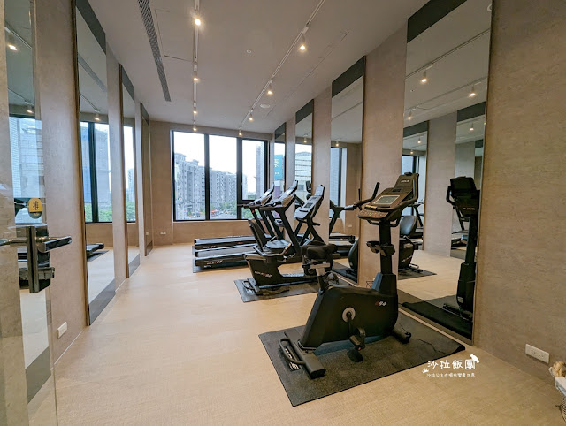 台中全新飯店走路就到逢甲夜市『享得道行旅』24小時氣泡水、免費宵夜、泡腳池 39 台中全新飯店走路就到逢甲夜市『享得道行旅』24小時氣泡水、免費宵夜、泡腳池