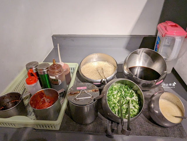 台中模範街生意超好蒸餃館『黃家園蒸餃館』用餐還附可樂飲料喝到飽 15 台中模範街生意超好蒸餃館『黃家園蒸餃館』用餐還附可樂飲料喝到飽