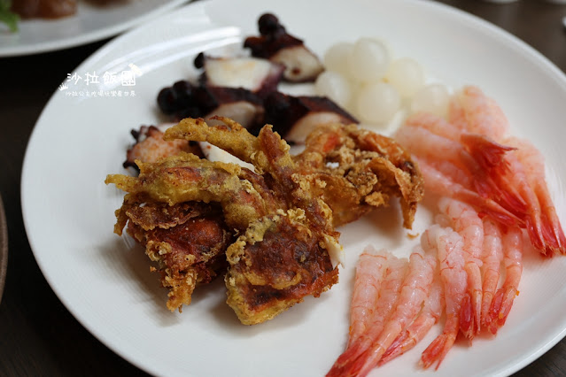 台北最美buffet推出平日四人同行一人免費,海味狂饗夏日海鮮季開跑了 31 台北最美buffet推出平日四人同行一人免費,海味狂饗夏日海鮮季開跑了