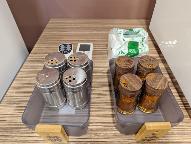 士林新開幕『九湯屋拉麵士林店』平價日式拉麵飲料喝到飽 10 士林新開幕『九湯屋拉麵士林店』平價日式拉麵飲料喝到飽