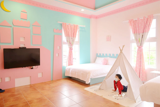 宜蘭民宿6人就可以包棟『桐話親子民宿』入住粉紅花園別墅 217 宜蘭民宿6人就可以包棟『桐話親子民宿』入住粉紅花園別墅