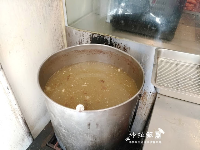 中正區美食/外帶便當『九記燒臘』白飯.飲料.湯無限供應/捷運忠孝新生站 8 中正區美食/外帶便當『九記燒臘』白飯.飲料.湯無限供應/捷運忠孝新生站