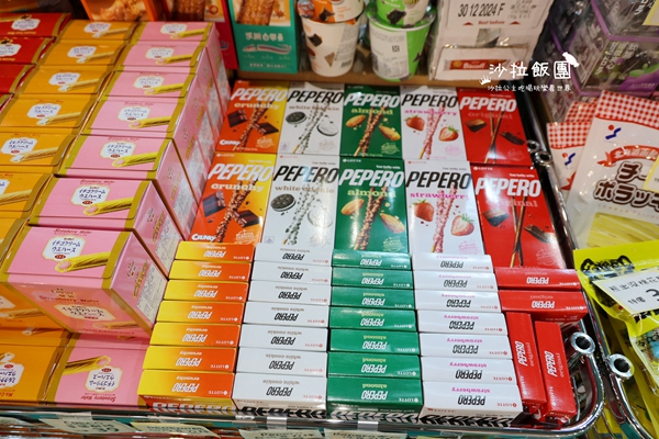 【雙北最大台灣廠拍】tokuyo按摩椅、夏普、名牌運動鞋、伊蕾服飾 130 【雙北最大台灣廠拍】tokuyo按摩椅、夏普、名牌運動鞋、伊蕾服飾