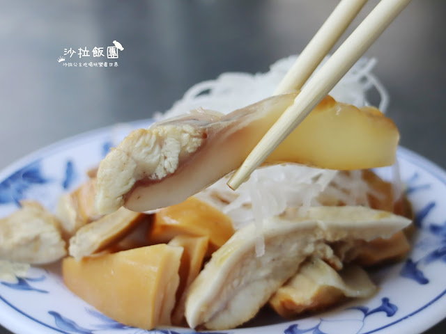 大稻埕百年老店『阿華鯊魚煙』近慈聖宮/水餃/鯊魚烟 9 大稻埕百年老店『阿華鯊魚煙』近慈聖宮/水餃/鯊魚烟