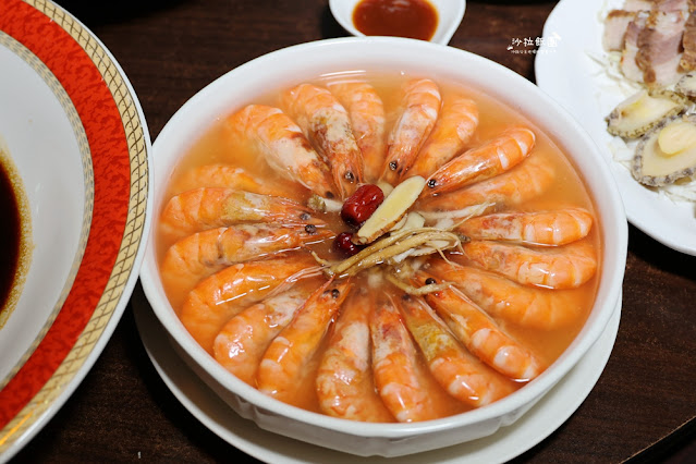 年菜推薦『田言小館』外帶年菜金牌脆皮雞、上湯鮑魚佛跳牆、霸氣海鮮羹 16 年菜推薦『田言小館』外帶年菜金牌脆皮雞、上湯鮑魚佛跳牆、霸氣海鮮羹