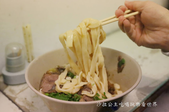 士林陽明山美食『大陸麵店』牛肉湯.雞湯無限供應/文大人的回憶 12 士林陽明山美食『大陸麵店』牛肉湯.雞湯無限供應/文大人的回憶