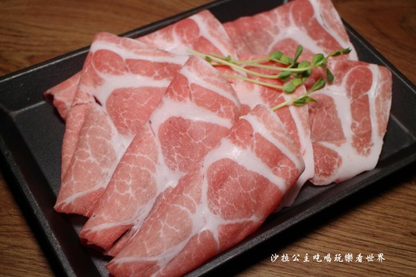 IMG_1496.JPG IMG_1496.JPG