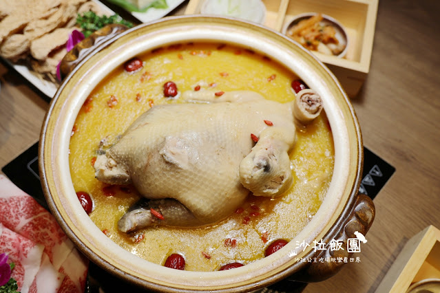 台北最強雞湯火鍋推薦『星曜雞湯』頂級人蔘全雞竹笙雞湯火鍋 30 台北最強雞湯火鍋推薦『星曜雞湯』頂級人蔘全雞竹笙雞湯火鍋