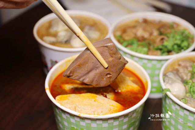三重人氣美食爆料大腸鋪整碗『許記麵線』噴汁麻辣鴨血臭豆腐、肥美東石鮮蚵 24 三重人氣美食爆料大腸鋪整碗『許記麵線』噴汁麻辣鴨血臭豆腐、肥美東石鮮蚵