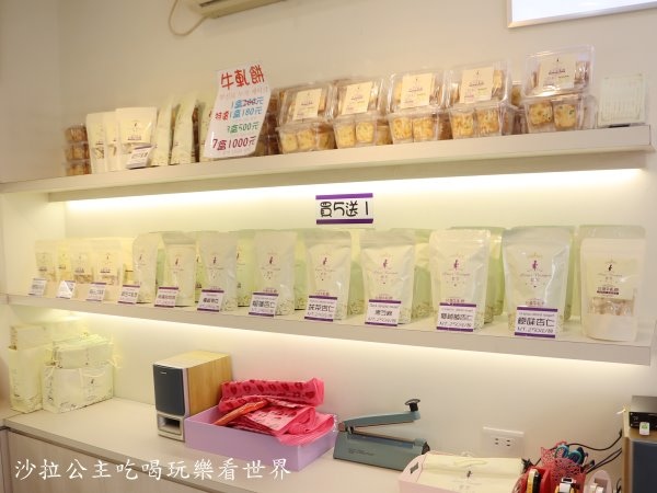 IMG_0557.JPG IMG_0557.JPG