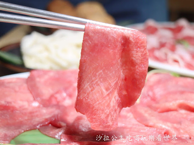 東區火鍋/牛舌火鍋『忻殿堂南洋叻沙鍋物』台灣唯一創新叻沙海鮮粥/日式料理等級海鮮/菜單/捷運忠孝復興站 24 東區火鍋/牛舌火鍋『忻殿堂南洋叻沙鍋物』台灣唯一創新叻沙海鮮粥/日式料理等級海鮮/菜單/捷運忠孝復興站