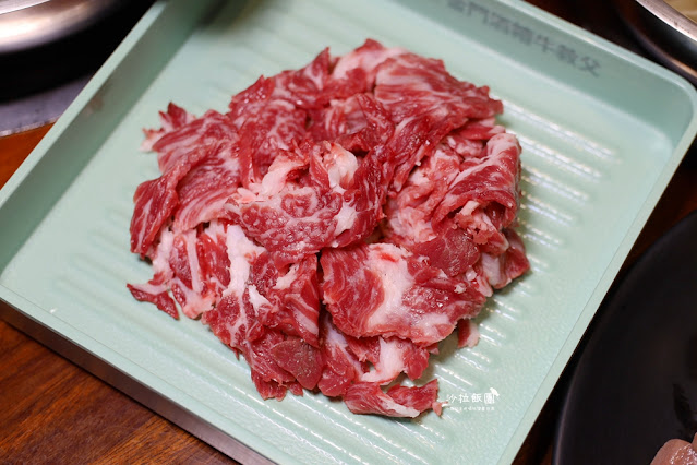 金門最大牛肉主題餐廳『圓頭肉乾金門農牧概念館』30多個全牛部位吃到飽,金門必吃 18 金門最大牛肉主題餐廳『圓頭肉乾金門農牧概念館』30多個全牛部位吃到飽,金門必吃