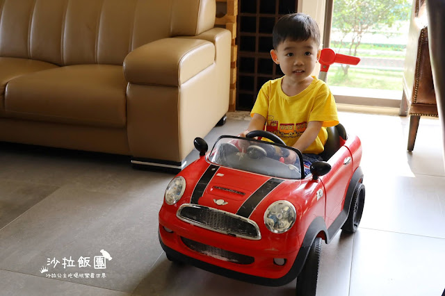 2500坪超狂親子民宿『親水89饗樂民宿』餵浣熊.溜羊.餵魚.餵兔子/大型磨石子溜滑梯/特斯拉充電站/有電梯 10 2500坪超狂親子民宿『親水89饗樂民宿』餵浣熊.溜羊.餵魚.餵兔子/大型磨石子溜滑梯/特斯拉充電站/有電梯