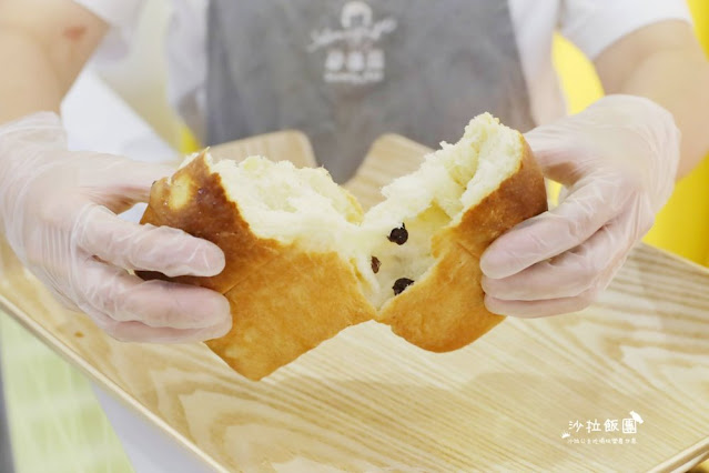 日本熊本生吐司一條只要百元『小鳥吃吐司(台北南昌店)』插旗台北中正區 24 日本熊本生吐司一條只要百元『小鳥吃吐司(台北南昌店)』插旗台北中正區