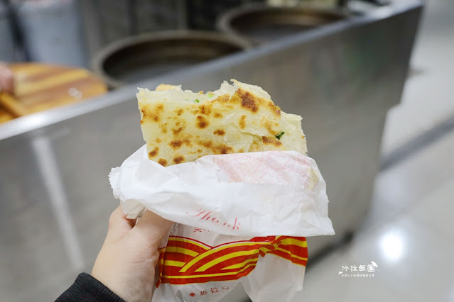 北投美食『燈亮有餅北投山東蔥油餅』想吃厚餅請等40分鐘 25 北投美食『燈亮有餅北投山東蔥油餅』想吃厚餅請等40分鐘