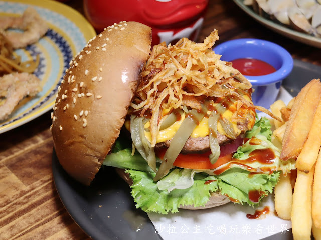 板橋美食『歐義式ALL 14 WELL』浮誇系爆炸蛤蜊麵/義式餐廳/漢堡/菜單/包場/捷運亞東醫院站 16 板橋美食『歐義式ALL 14 WELL』浮誇系爆炸蛤蜊麵/義式餐廳/漢堡/菜單/包場/捷運亞東醫院站