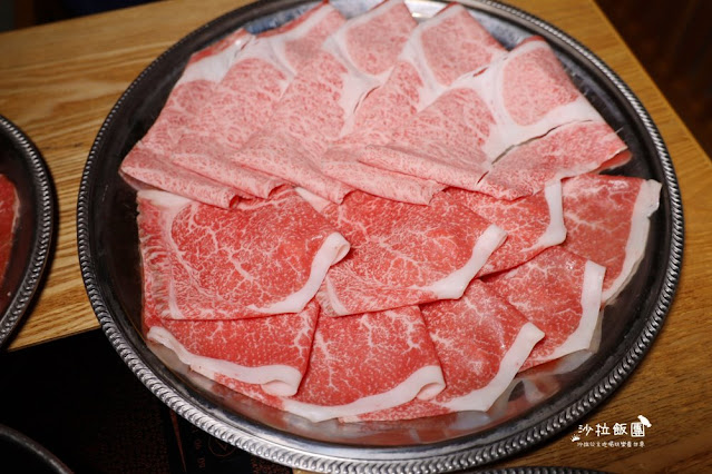 台北火鍋吃到飽『牛小路壽喜燒』正宗日式和牛壽喜燒吃到飽、年節聚餐就來這裡、菜單、捷運中山站 35 台北火鍋吃到飽『牛小路壽喜燒』正宗日式和牛壽喜燒吃到飽、年節聚餐就來這裡、菜單、捷運中山站