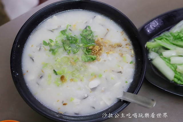 中山區美食『3元6虱目魚粥』滷肉飯老饕的口袋名單/捷運南京復興站 11 中山區美食『3元6虱目魚粥』滷肉飯老饕的口袋名單/捷運南京復興站