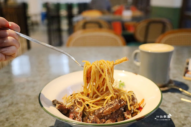 『豆留文青CAMA COFFEE ROASTERS』古蹟改造台北最潮咖啡廳松菸鍋爐房