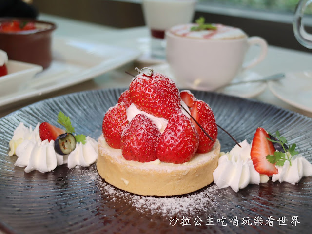 台北美食/下午茶『Royal Host樂雅樂家庭餐廳』女孩兒最愛的草莓季/捷運南港展覽館站 17 台北美食/下午茶『Royal Host樂雅樂家庭餐廳』女孩兒最愛的草莓季/捷運南港展覽館站