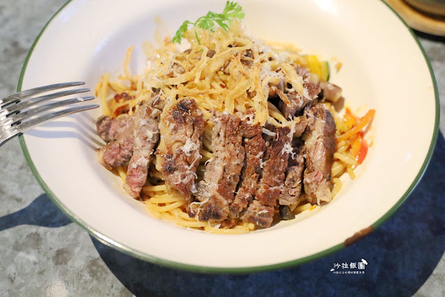 『豆留文青CAMA COFFEE ROASTERS』古蹟改造台北最潮咖啡廳松菸鍋爐房