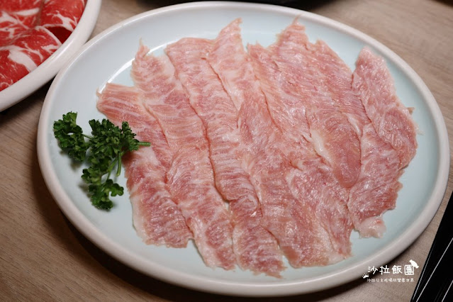 內湖人必吃火鍋『雞湯大叔(內湖店)』全雞湯為湯控而生/捷運西湖站 143 內湖人必吃火鍋『雞湯大叔(內湖店)』全雞湯為湯控而生/捷運西湖站