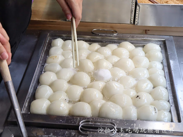 新竹美食/小吃『周家燒麻糬』『糖貴妃手工黑糖飲』『阿忠冰店』新竹城隍廟周邊美食 4 新竹美食/小吃『周家燒麻糬』『糖貴妃手工黑糖飲』『阿忠冰店』新竹城隍廟周邊美食