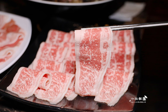 大同圓山美食『丰明殿圓山店』自助蔬菜吧，開鍋送限量三點蟹