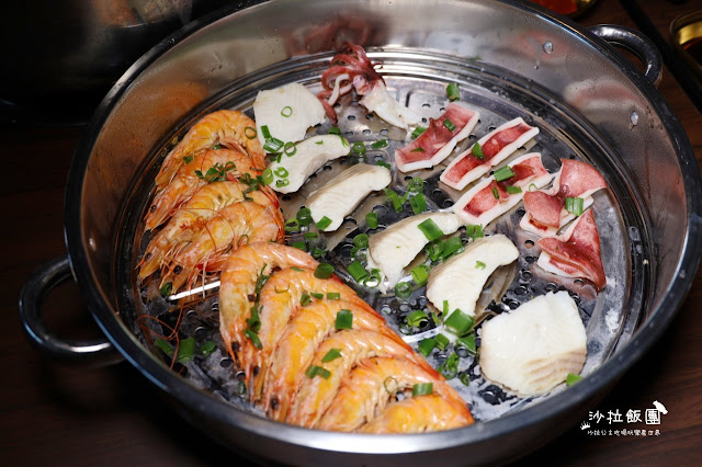 羅東美食『韓雞村』韓式料理、蒸海鮮網美餐廳、近清溝夜市、食尚玩家推薦 24 羅東美食『韓雞村』韓式料理、蒸海鮮網美餐廳、近清溝夜市、食尚玩家推薦