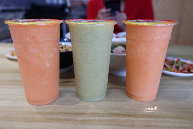 頭城木瓜王，在地30年老店，現打果汁超好喝