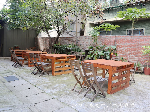 捷運民權西路站/不限時咖啡廳『別所 Shelter』戶外庭園/大同區老宅咖啡 4 捷運民權西路站/不限時咖啡廳『別所 Shelter』戶外庭園/大同區老宅咖啡