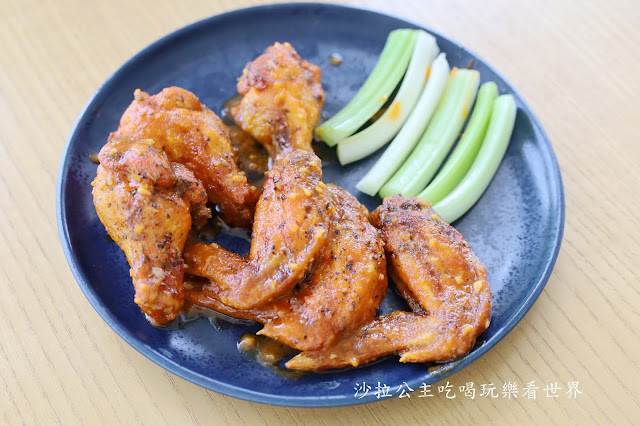 南投IG人氣咖啡『蠻荒咖啡』白色簡約玻璃木造屋/日月潭網美咖啡.菜單 32 南投IG人氣咖啡『蠻荒咖啡』白色簡約玻璃木造屋/日月潭網美咖啡.菜單