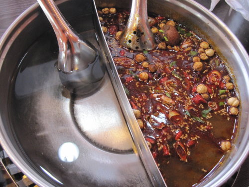 皇家帝國鴛鴦火鍋專賣(吃到飽) 4 皇家帝國鴛鴦火鍋專賣(吃到飽)