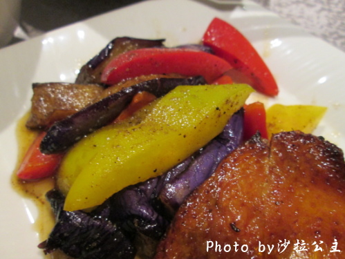 IMG_4383.jpg IMG_4383.jpg