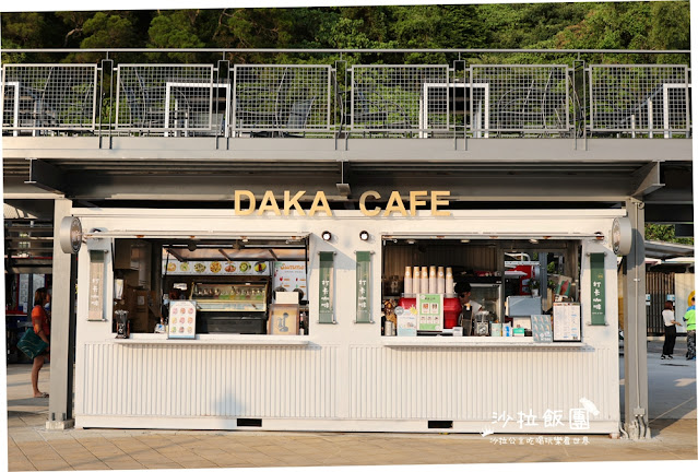 北投景點『關渡碼頭貨櫃市集』越夜越美 10 北投景點『關渡碼頭貨櫃市集』越夜越美