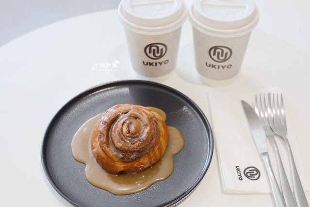 石牌咖啡推薦『UKIYO浮世咖啡』純白極簡風咖啡館、肉桂捲 22 石牌咖啡推薦『UKIYO浮世咖啡』純白極簡風咖啡館、肉桂捲