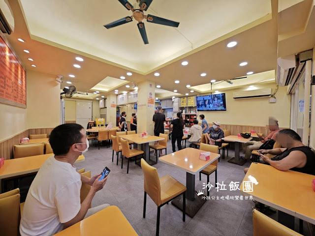 龍江路巨無霸羊肉炒麵『新東羊羊肉料理專賣店』中山宵夜，內用可續湯