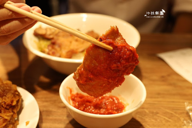 淡水美食黑店排骨飯『黑殿飯店』1971年創立淡水老店 23 淡水美食黑店排骨飯『黑殿飯店』1971年創立淡水老店