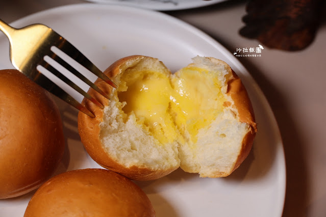 逢甲浮誇系美食必點101海鮮塔『8德司創意餐館逢甲店』宵夜也可以吃到 61 逢甲浮誇系美食必點101海鮮塔『8德司創意餐館逢甲店』宵夜也可以吃到