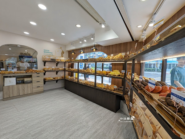 已停業台北生意超好麵包店『小鳥吃吐司內湖店』內科人吃起來 6 已停業台北生意超好麵包店『小鳥吃吐司內湖店』內科人吃起來