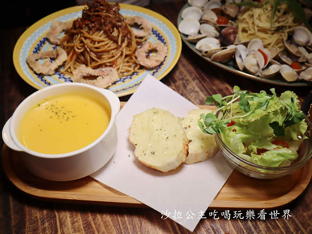 板橋美食『歐義式ALL 14 WELL』浮誇系爆炸蛤蜊麵/義式餐廳/漢堡/菜單/包場/捷運亞東醫院站 27 板橋美食『歐義式ALL 14 WELL』浮誇系爆炸蛤蜊麵/義式餐廳/漢堡/菜單/包場/捷運亞東醫院站