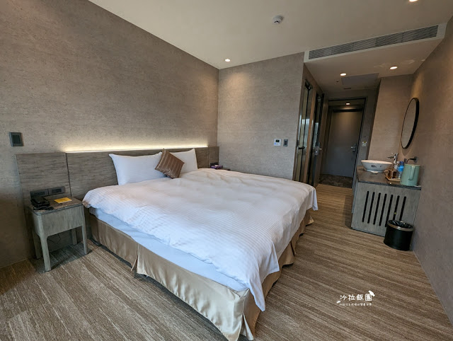 台中全新飯店走路就到逢甲夜市『享得道行旅』24小時氣泡水、免費宵夜、泡腳池 13 台中全新飯店走路就到逢甲夜市『享得道行旅』24小時氣泡水、免費宵夜、泡腳池