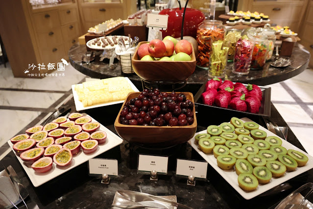 台北最美buffet推出平日四人同行一人免費,海味狂饗夏日海鮮季開跑了 56 台北最美buffet推出平日四人同行一人免費,海味狂饗夏日海鮮季開跑了