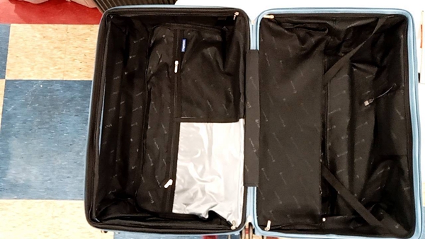 台中神岡行李箱特賣會,工廠直營廠拍,最低990元起、前開式行李箱、胖胖箱、包包 22 台中神岡行李箱特賣會,工廠直營廠拍,最低990元起、前開式行李箱、胖胖箱、包包