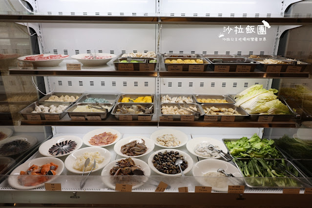 Buffet結合火鍋,業界唯一中、西、日式吃到飽『三德大飯店』天使紅蝦、生蠔、牛排無限點 155 Buffet結合火鍋,業界唯一中、西、日式吃到飽『三德大飯店』天使紅蝦、生蠔、牛排無限點