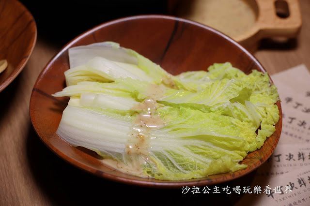 新店燒肉美食『牛丁次郎坊』冬瓜檸檬、雞白湯喝到飽.捷運大坪林站 30 新店燒肉美食『牛丁次郎坊』冬瓜檸檬、雞白湯喝到飽.捷運大坪林站