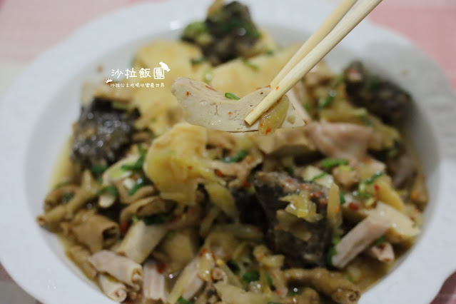 三和夜市美食『小楊脆腸』超涮嘴、台北橋捷運站