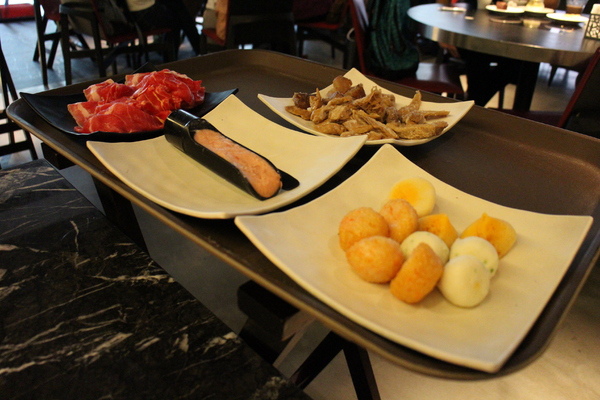 辛殿麻辣鍋:辛殿麻辣鍋吃到飽【捷運松江南京站】 辛殿麻辣鍋:辛殿麻辣鍋吃到飽【捷運松江南京站】