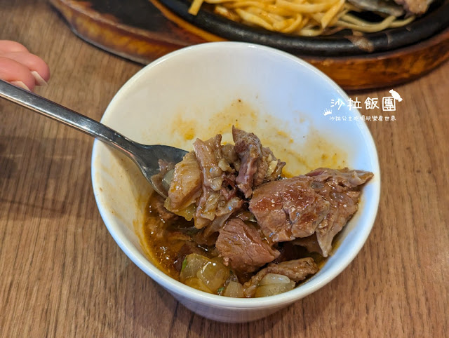 士林牛排『爭厚厚切牛排(士林中山店)』麵包、濃湯、飲料、霜淇淋無限供應 23 士林牛排『爭厚厚切牛排(士林中山店)』麵包、濃湯、飲料、霜淇淋無限供應